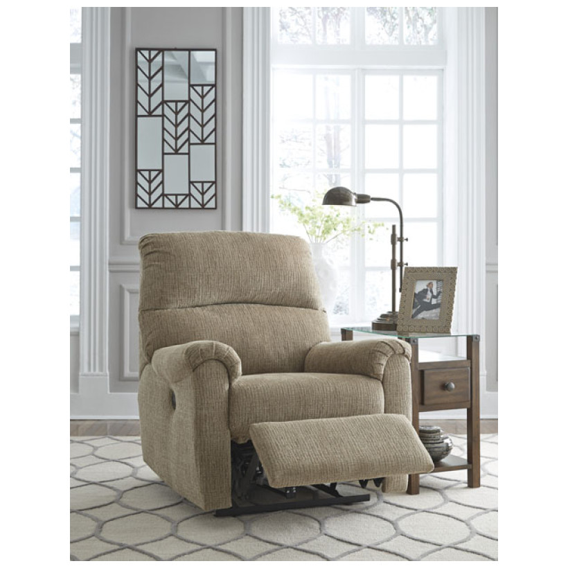Ashley Furniture   7590906