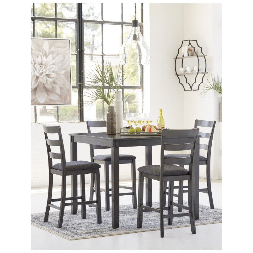 Ashley Furniture   D383-223